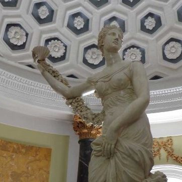 20140710214500-Venus-del-Capricho